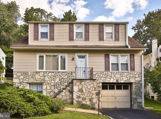 1231 Fitzwatertown Rd, Roslyn, PA 19001