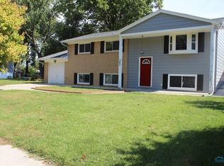 343 Cheswick Rd, Holland, OH 43528