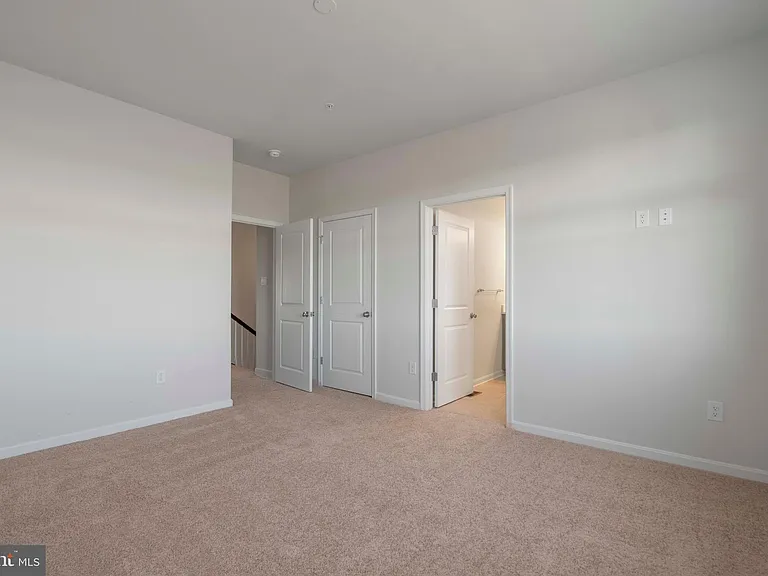 462 Tiller St — Photo 18