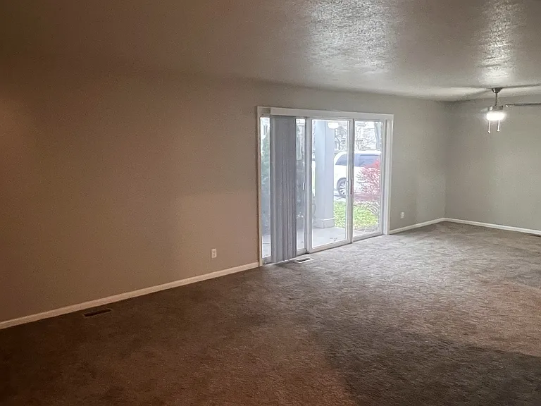 5436 Cresthaven Ln #1 — Photo 11