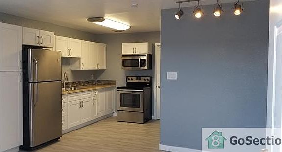 5th image of 2405 Sunrise Ave APT 1
