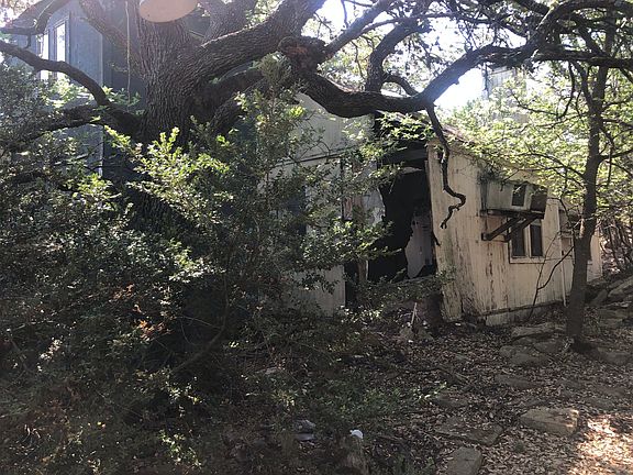 2nd image of 1568 Freshwater Dr