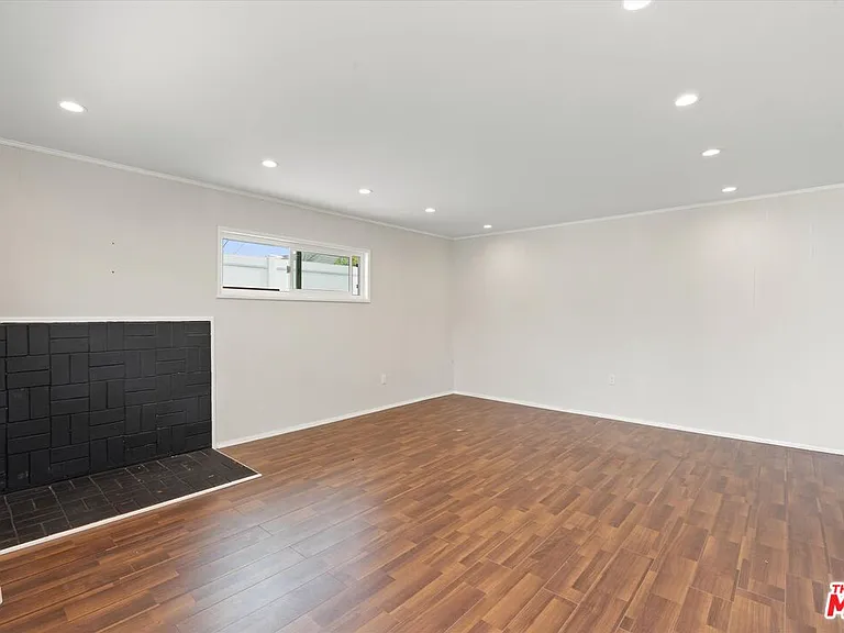 8348 Reading Ave — Photo 28