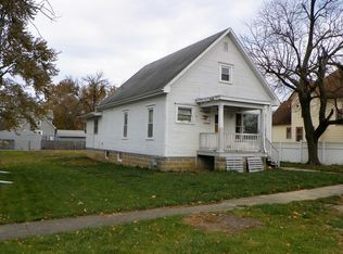 213 E Cleveland St, Cullom, IL 60929