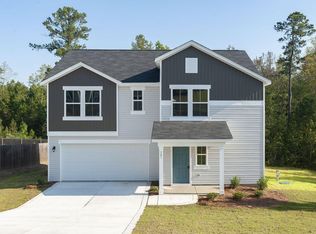 547 New Castle Ln, Spring Lake, NC 28390