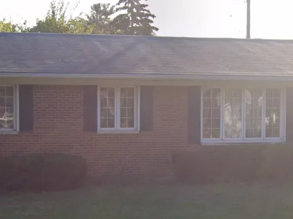 133 S Carlson St, Westland, MI 48186