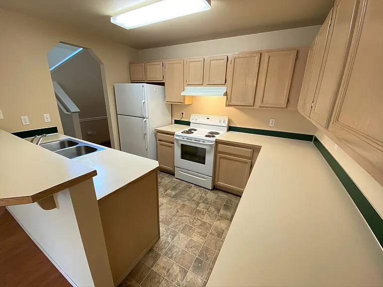 406 E Helena Ave. — Photo 10