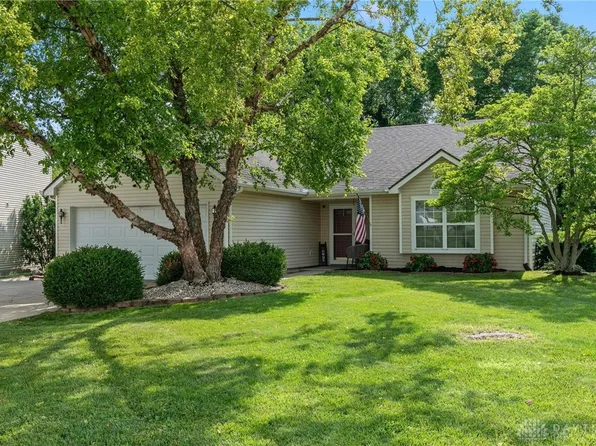 5545 Stone Path Dr, Middletown, OH 45042