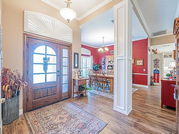 2nd image of 4904 Hillsboro Ct