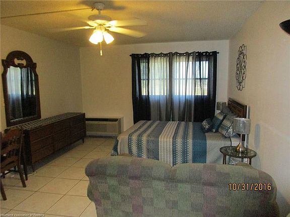 4th image of 212 Golf Villas Ct NW