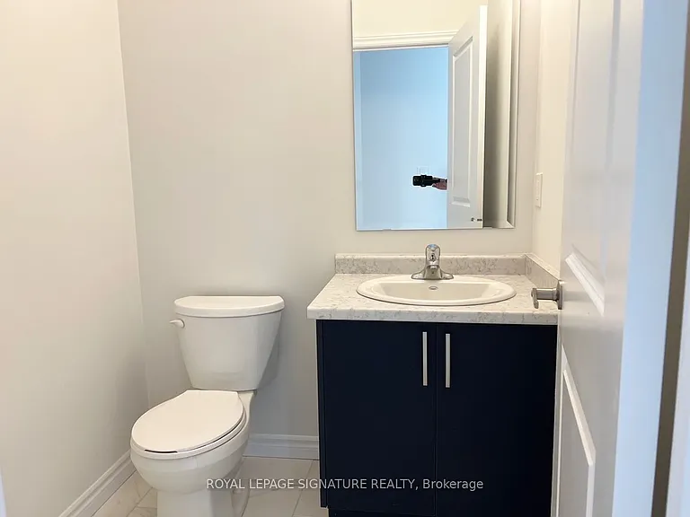 3128 Turner Cres — Photo 10