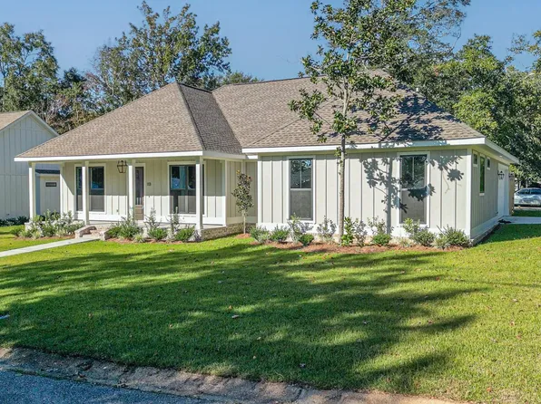 113 Driftwood Dr, Long Beach, MS 39560