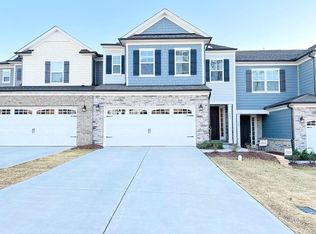 903 Haybeck Ln, Apex, NC 27523