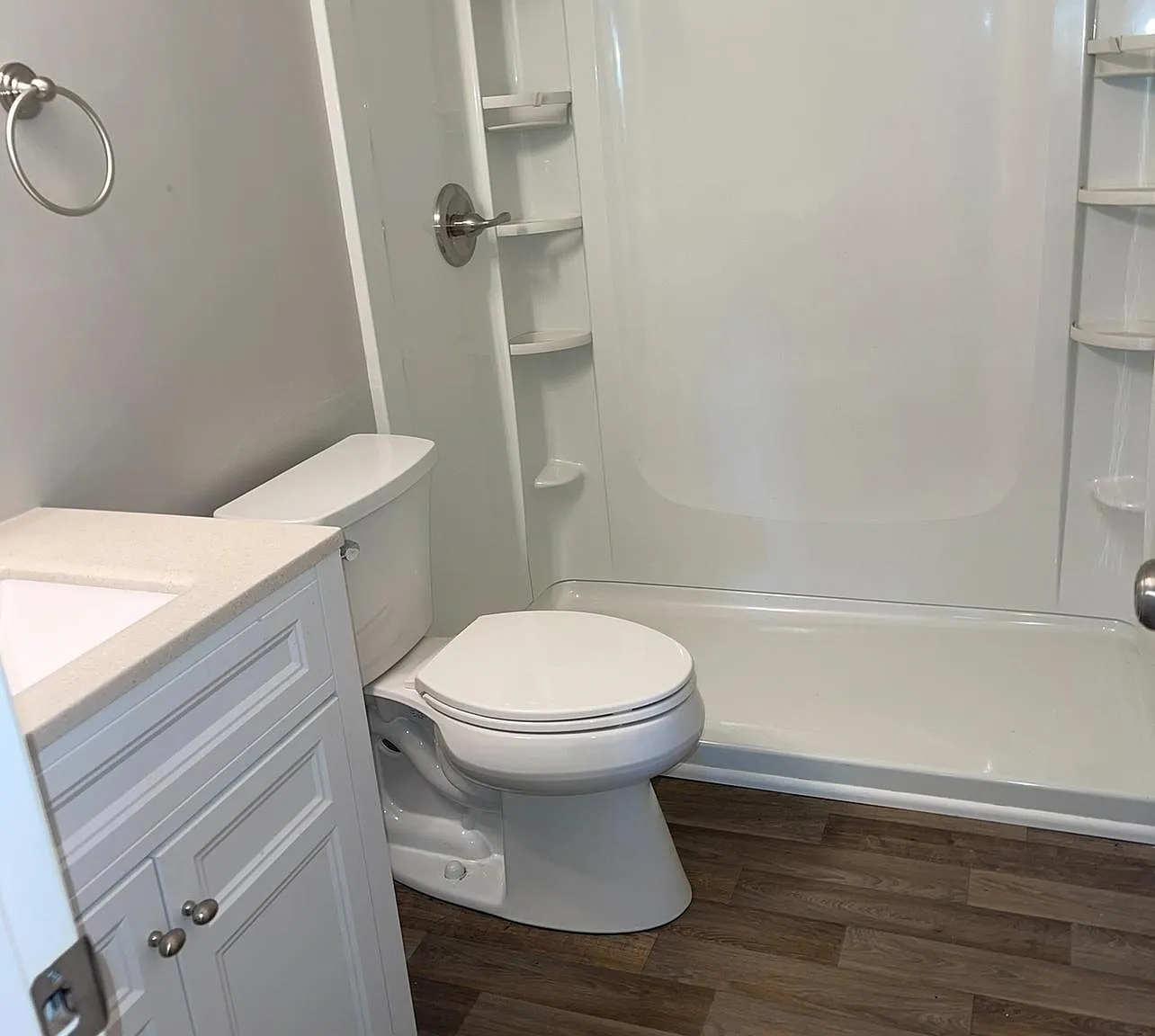 28 Oakhurst Dr — Photo 2