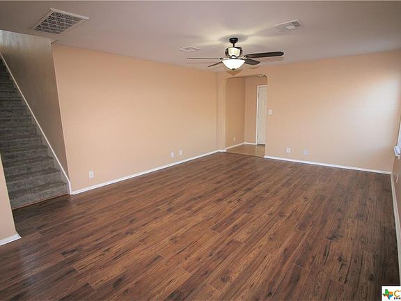 3rd image of 364 Ibis Falls Dr