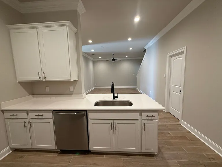 4609 Deep Creek Dr — Photo 10