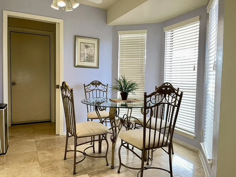 3375 Sharon Ln — Photo 16
