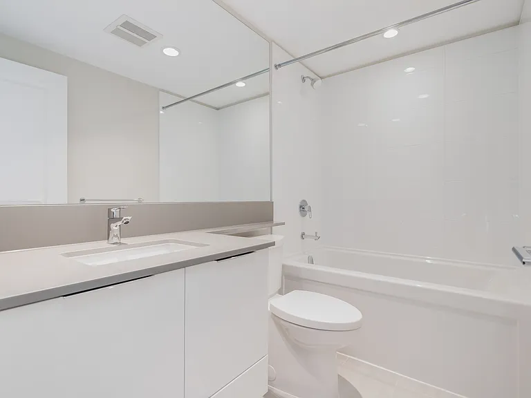 1182 Westwood St — Photo 143
