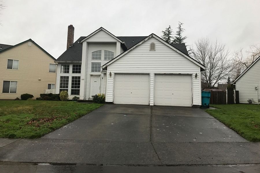 1st image of 1820 SE 163rd Pl