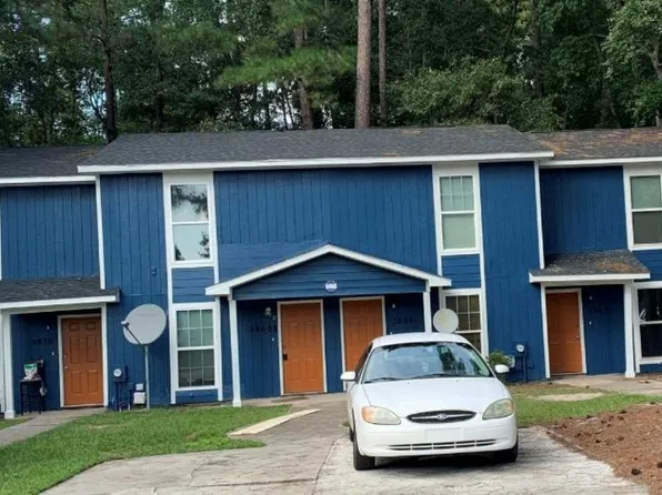 Aftonshire Drive - 64, 5864 Aftonshire Dr, Fayetteville, NC 28304
