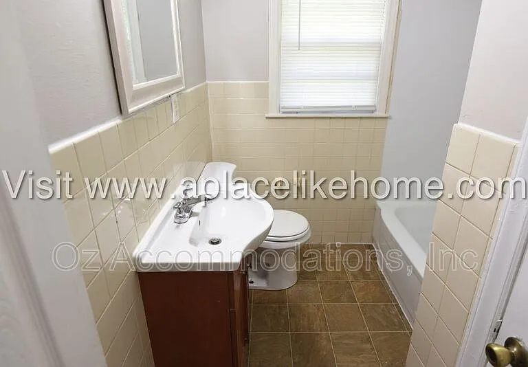 8918 E 74th St — Photo 10