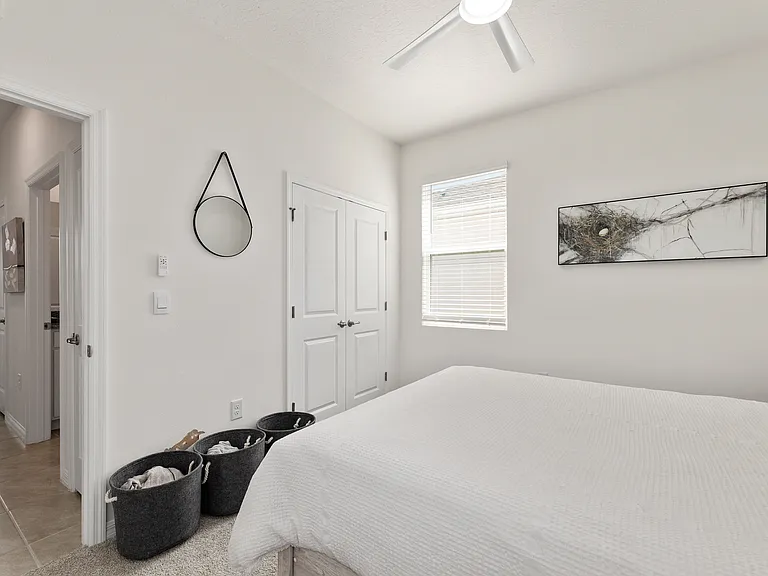 4932 NW 39th Loop — Photo 45