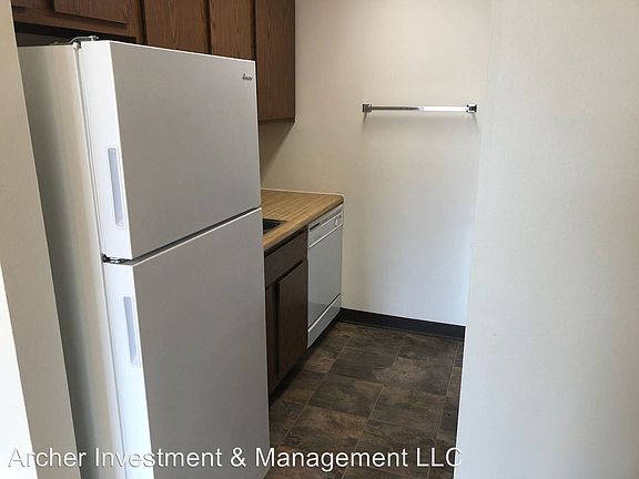 4th image of 3015 20th St S APT 102