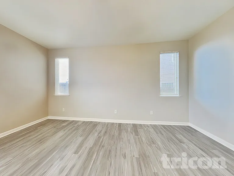 9570 Long River Dr — Photo 9