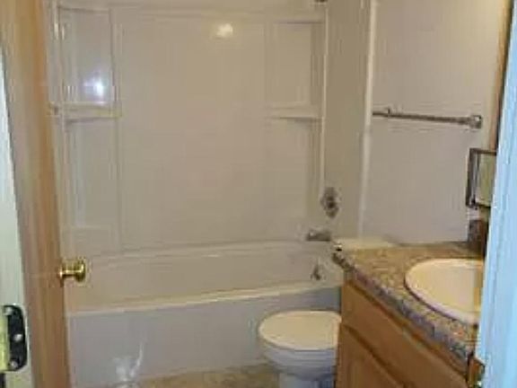 5th image of 38 Farewell Ave APT 1