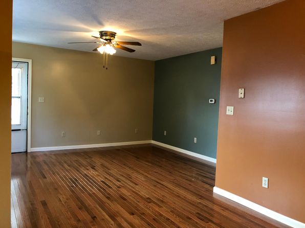 (undisclosed Address), The Plains, OH 45780