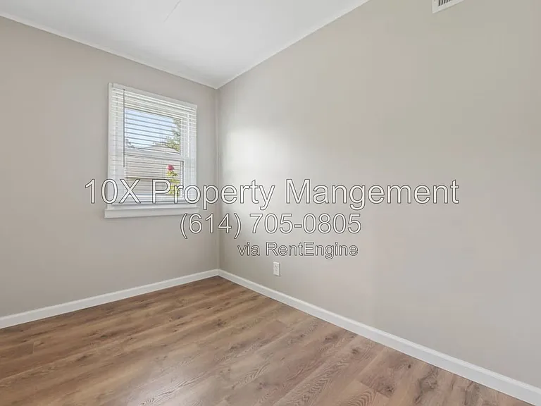 4493 Saint Ann Ln — Photo 18