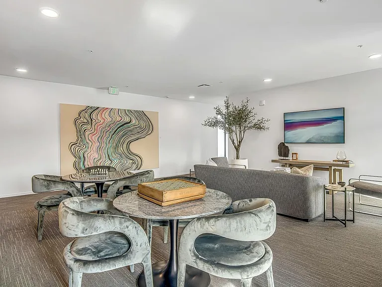 806 Olympic St #511 — Photo 5