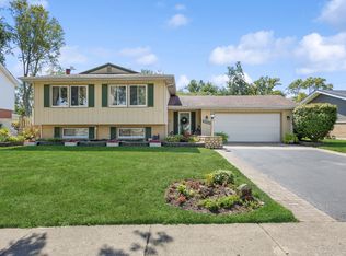 18846 Queens Rd, Homewood, IL 60430