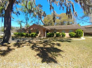 801 Meadowbrook Dr APT B, Orange Park, FL 32073