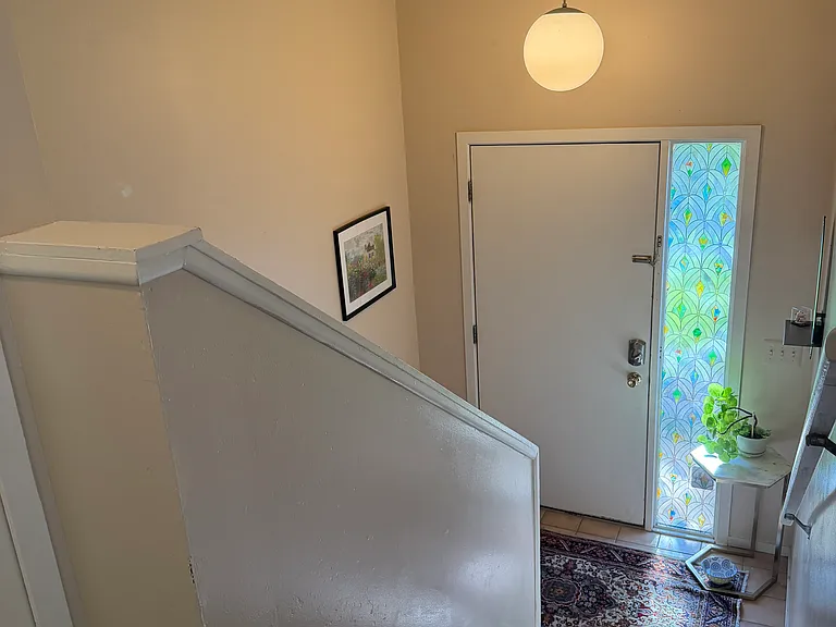 755 N Maple Rd — Photo 3