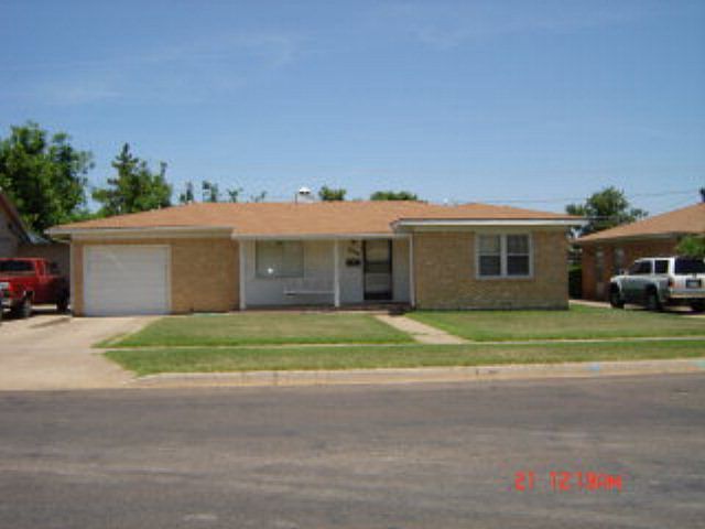 1st image of 2316 W Kansas Ave