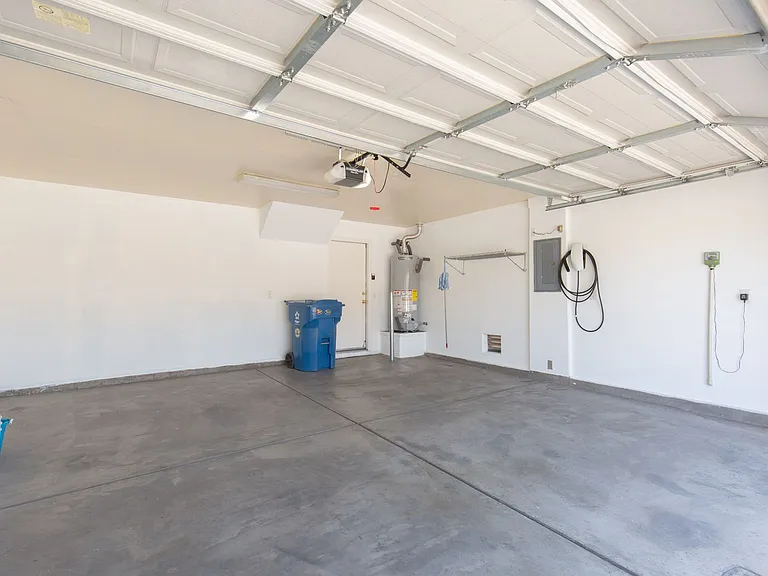 3077 Scalise Ct — Photo 31
