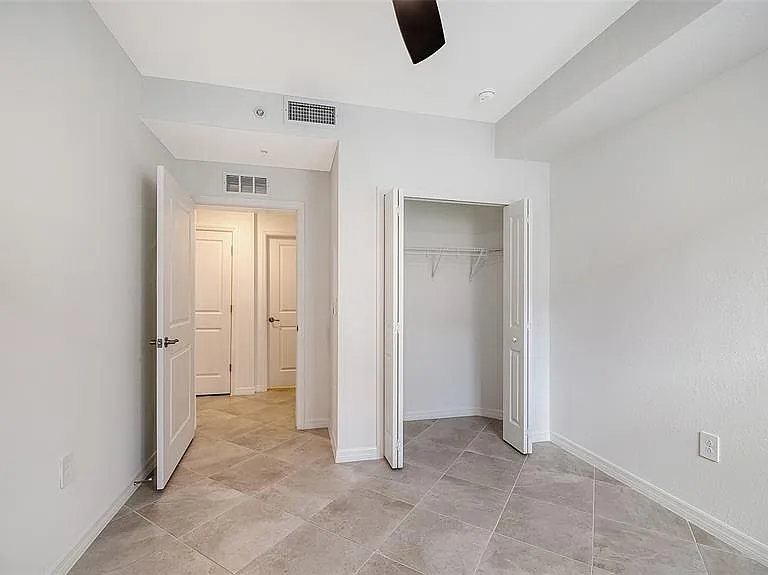 5624 Summit Pointe Cir #104 — Photo 38