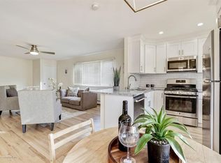 35 Sternberger Ave APT U, Long Branch, NJ 07740