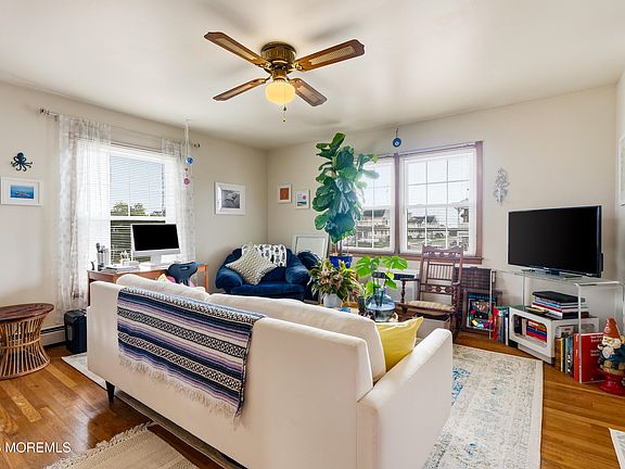 3rd image of 201 8th Avenue #2B