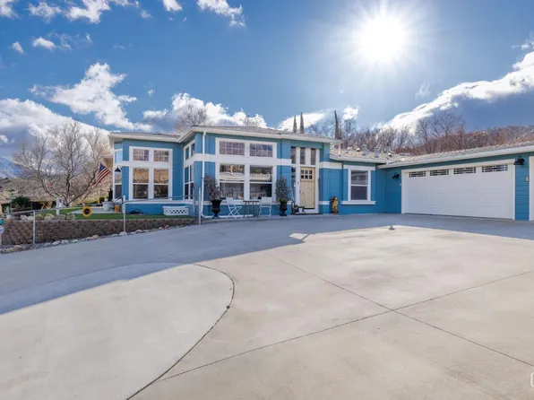 52 Maple Ln, Wofford Heights, CA 93285