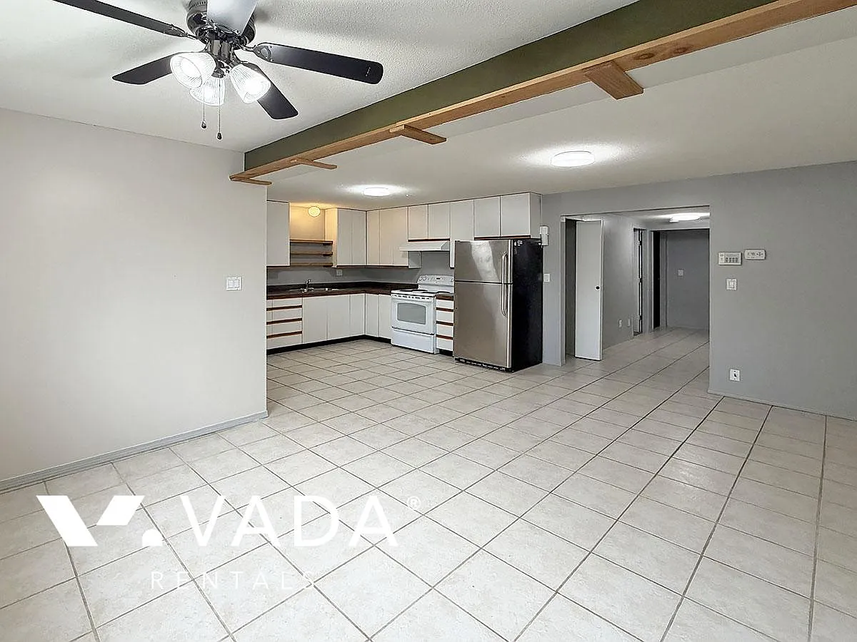 Cloverdale 2 BR Basement Rental 6639B 184 St Surrey: VADA — Photo 3