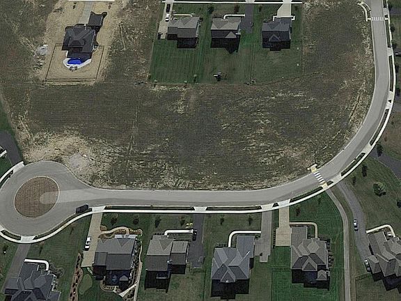 4th image of 5533 Ludington Dr