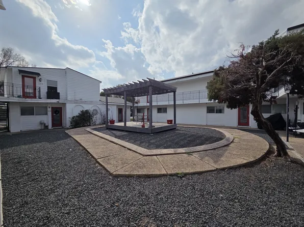 1313 E 52nd St APT 105, Austin, TX 78723