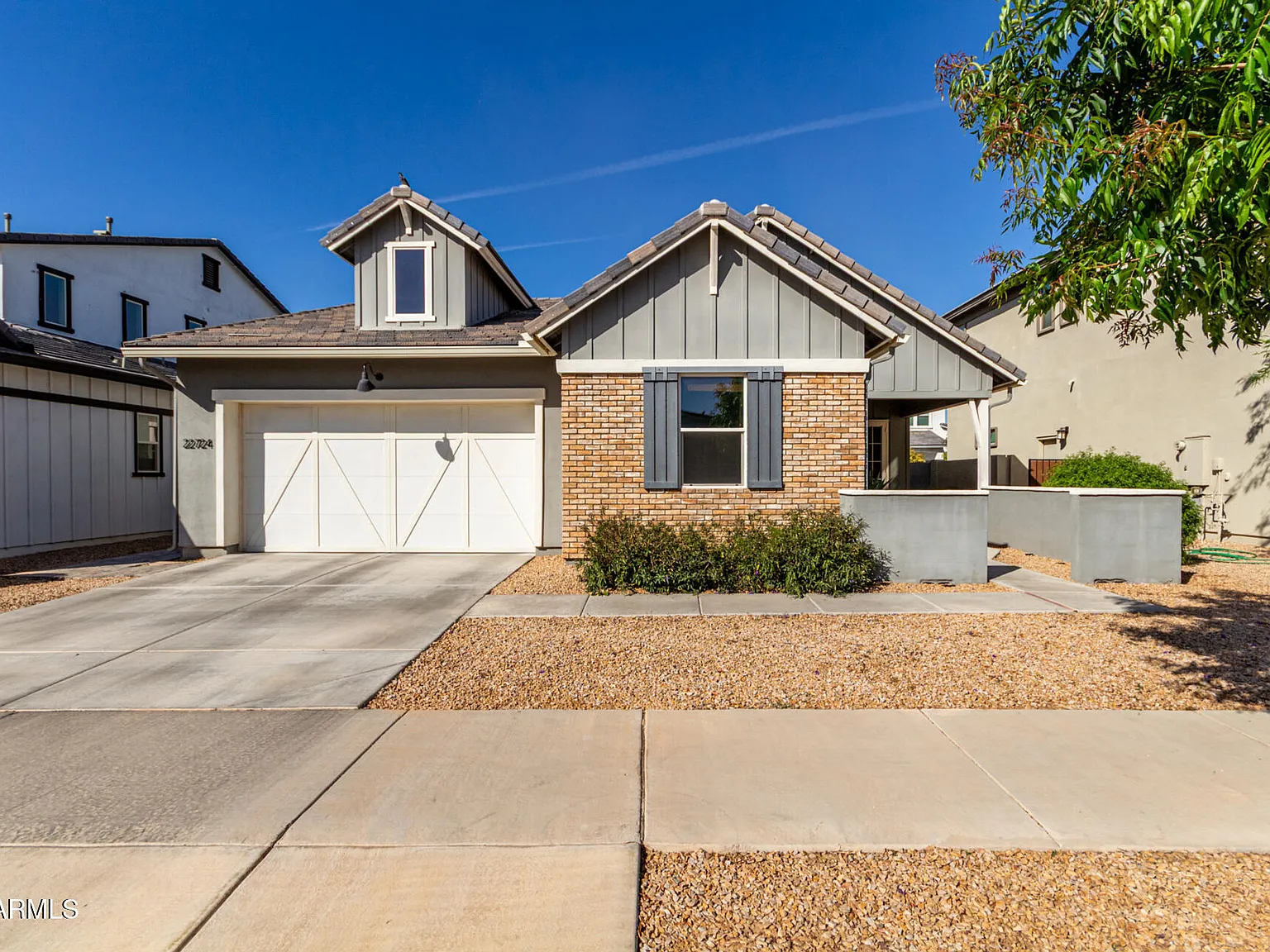 3 bed, 2.0 bath, 1868 sqft, $3,350 — Photo 3
