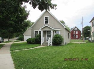 2135 N Lindsay St, Milwaukee, WI 53205