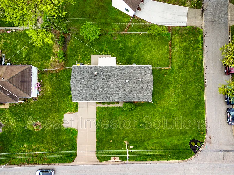 8400 State Line Rd — Photo 34