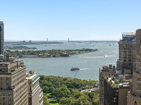 3rd image of 88 Greenwich St APT 3503