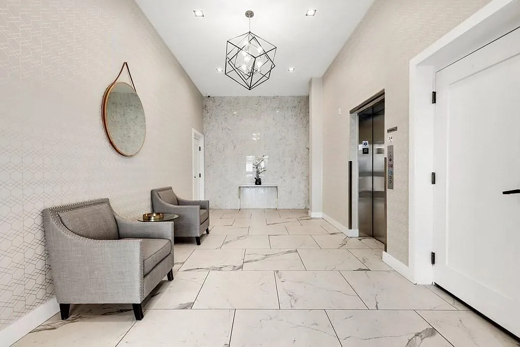 1 bed, 675 sqft, $2,995 — Photo 2