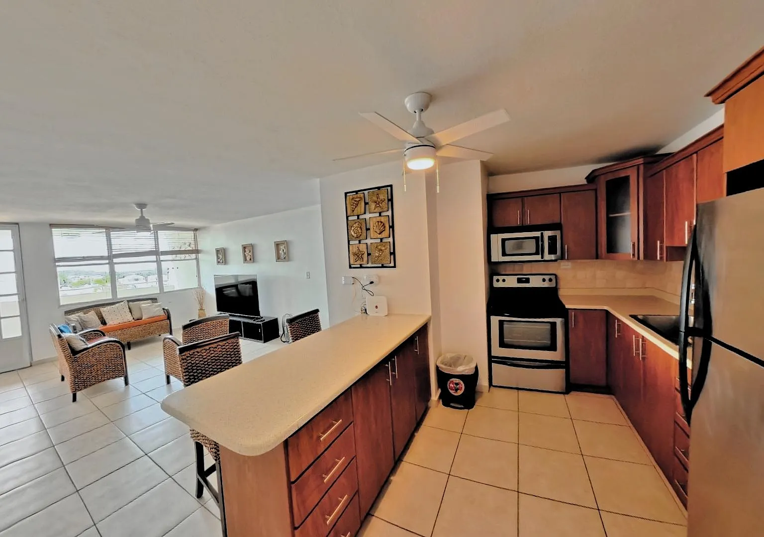 Vistas De La Bahia (Condominio) — Photo 4